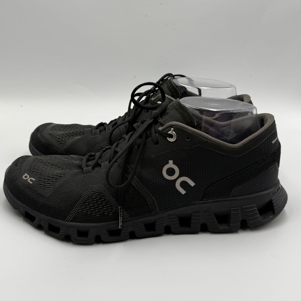 On Cloudswift Running Shoes Size 9.5 Black Minimalist Athleisure Sneaker - Picture 1 of 7